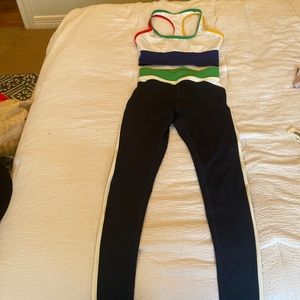 Split 59 and beach riot workout set in a small!!!